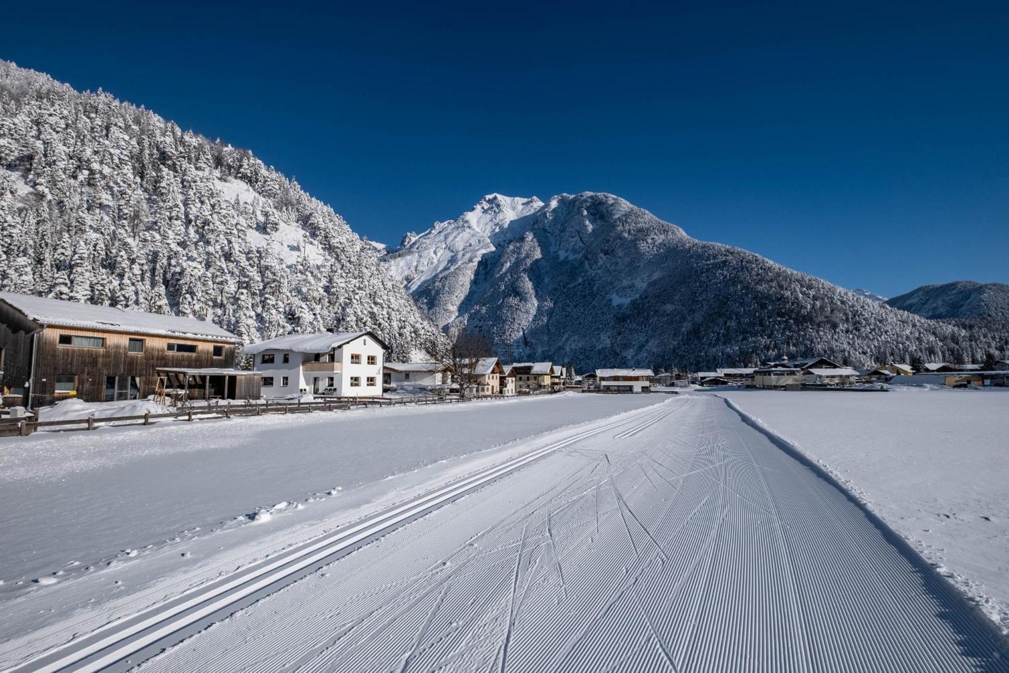Haus Zak Lägenhet Scharnitz Exteriör bild